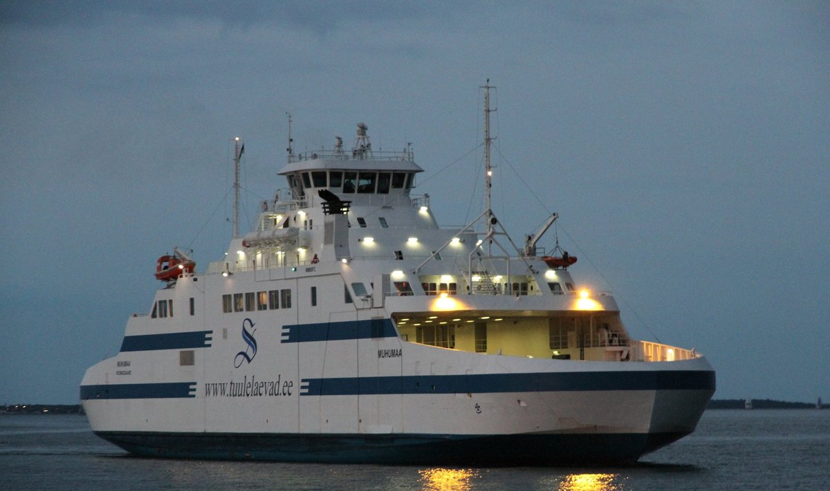 Eestis Muhumaa nime kandnud ja Saksamaal Grete nime all sõitnud parvlaev seisab praegu&nbsp;Steubenhöftis jõude.