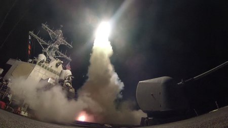 USA ründas Süüria õhuväebaasi 