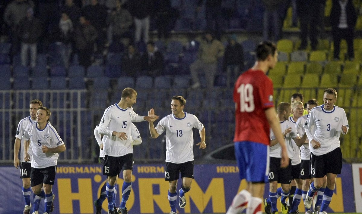 8. oktoobril 2010 šokeeris Eesti Belgradis Serbiat 3 : 1. Sel päeval oli keeruline ette kujutada, mida see mäng ühele ja teisele tähendab.