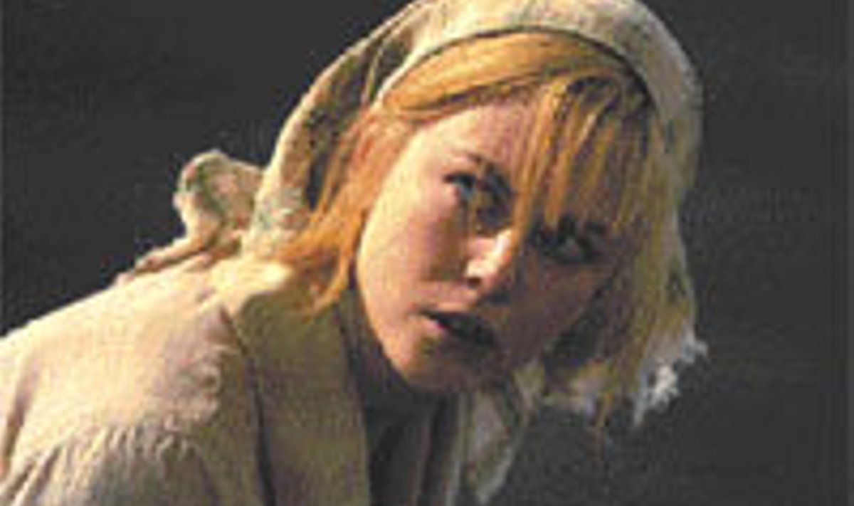 Põgenedes gängsterite eest satub Grace (Nicole Kidman) Colorado külakesse.