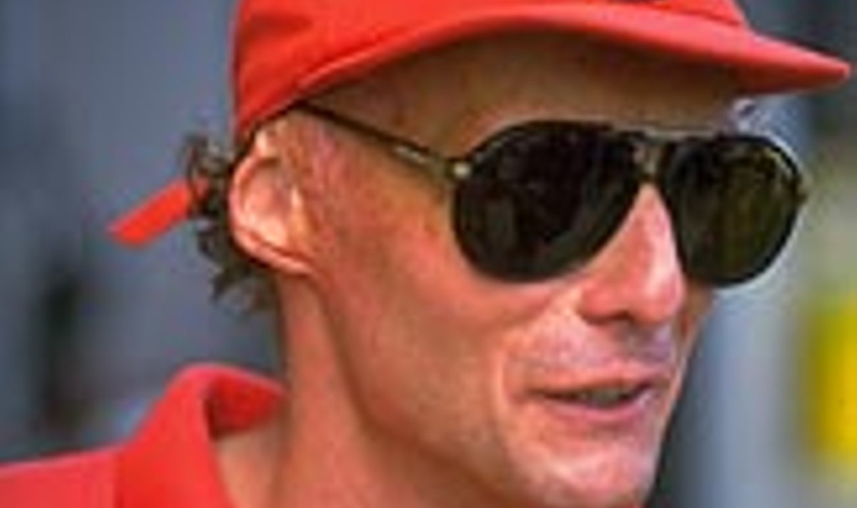 Kolmekordne maailmameister Niki Lauda Monacos