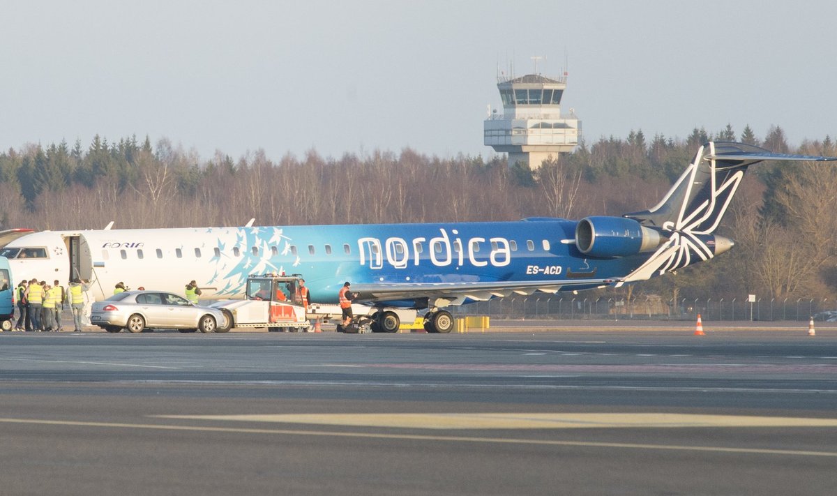 Nordica lennuk Tallinna lennujaamas