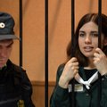 Pussy Rioti liikme abikaasa: Tolokonnikova on viidud Tšeljabinskisse
