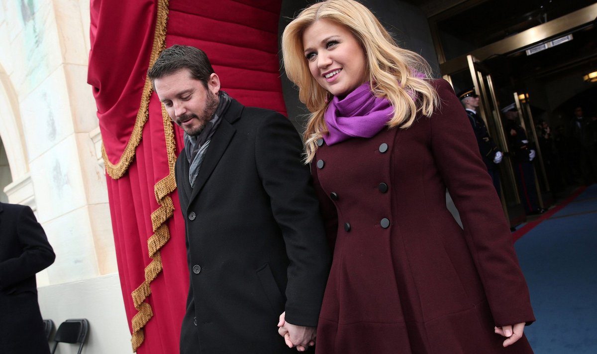 File photo of singer Kelly Clarkson and Brandon Blackstock at the second presidential inauguration of U.S. President Barack Obama in Washington