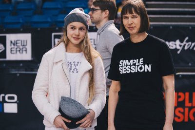 KELLY SILDARU, KERSTI KALJULAID