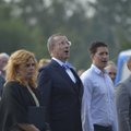 ФОТО: Президент Ильвес отмечает юбилей "Балтийской цепочки" на границе Латвии и Эстонии