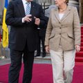 Меркель пообещала Украине помощь