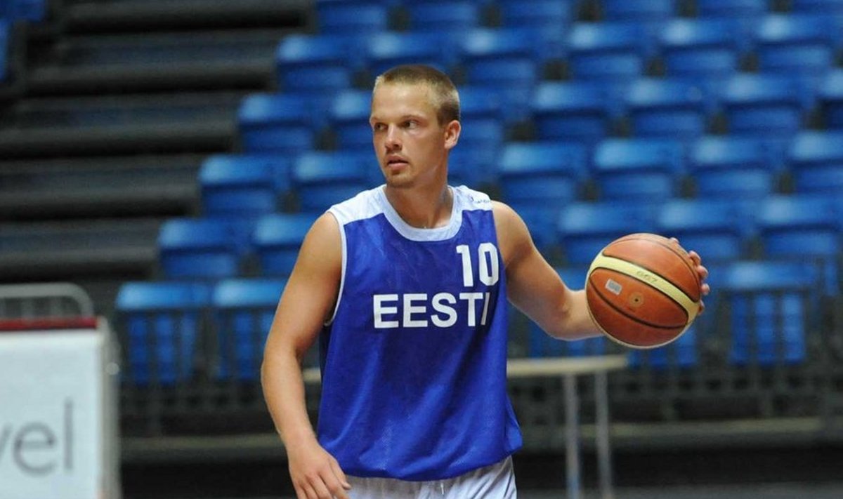 Eesti koondisega eduka valiktsükli läbinud Sten-Timmu Sokk oli Gruusias oodatud mängija.