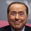 Itaalia endine peaminister Berlusconi vahetas senise kallima endast 54 aastat noorema vastu