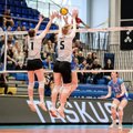 DELFI FOTOD | Kuldliigas debüteeriv Eesti võrkpallinaiskond alustas kodupubliku ees hooaega kaotusega