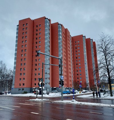 После реновации счета за отопление у жильцов дома на Таммсааре, 85 уменьшились на четверть. Теперь такие же работы проводит соседний дом - Таммсааре, 87.