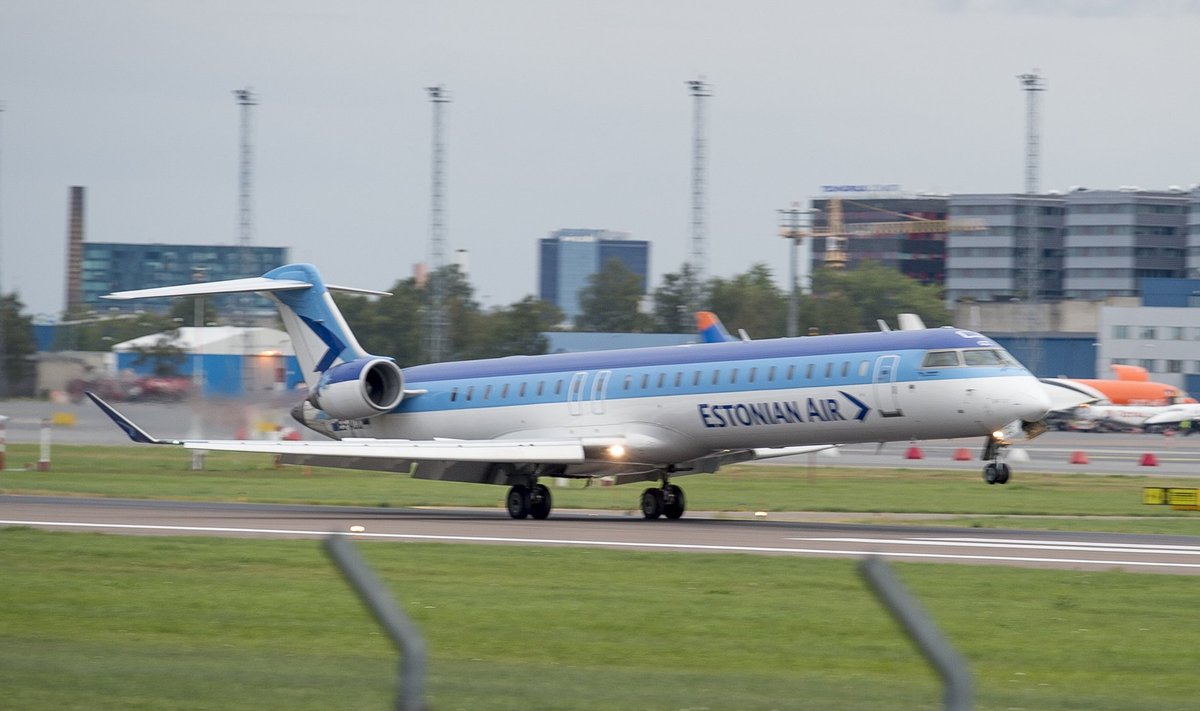 Estonian Air hädamaandumine  2014