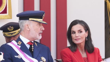 Hispaania kuningakojas keeb! Uus raamat paljastab kuninganna Letizia petmised, kuningas olla äärmiselt muserdatud