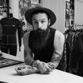 Eksklusiiv! Moenõuandeid suvisteks festivalideks jagab kollektsiooni “H&M Loves Coachella” disainer Ross Lydon