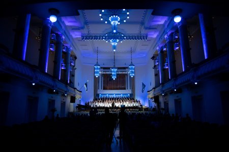 Isadepäev aktus Estonia kontserdisaalis