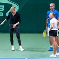 Eesti – Läti tennisematš. Ametlikult näidisturniir, kuid hinges mängitakse ikka mõisa peale