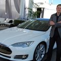 Tesla hakkab sel aastal lõpuks raha teenima