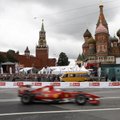 VIDEO: Kobayashi kaotas Moskvas sirgel teel Ferrari üle juhitavuse ja sõitis rajapiirdesse