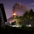 VIDEOD | Indoneesia saarel hakkas purksama Soputani vulkaan