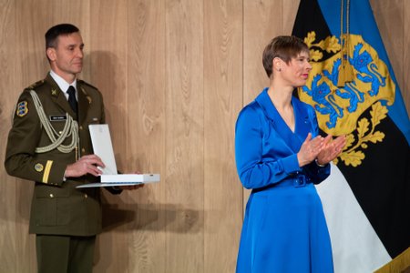 Arvo Pärdi keskuses Laulasmaal tunnustas president Kersti Kaljulaid teenetemärkidega 112 inimest.