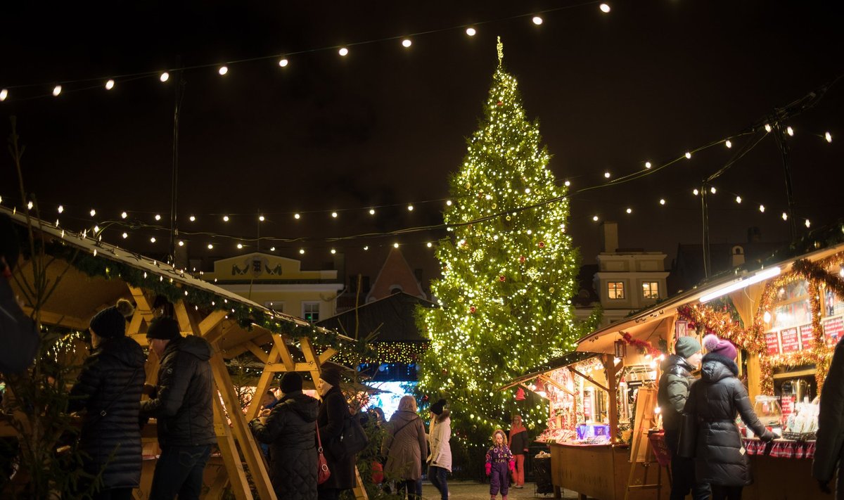 Tallinna Raekoja platsi jõuluturg