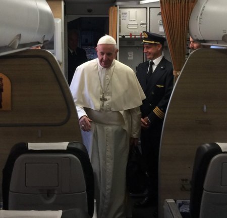 Paavst valmistub lendama Roomast Vilniusse