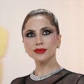 FOTOD | Lady Gaga ilmus Oscarite galale meelalt paljastavas kleidis