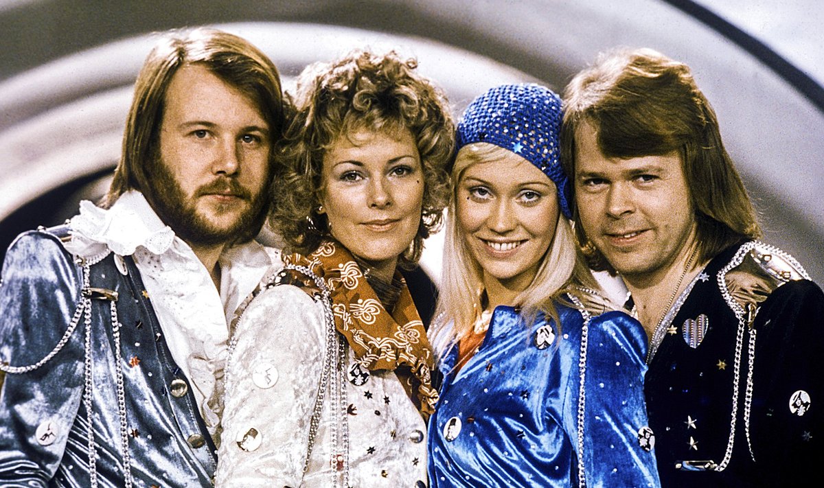 Benny, Frida, Agnetha ja Björn pärast eurolaulu “Waterloo” võitu (1974).