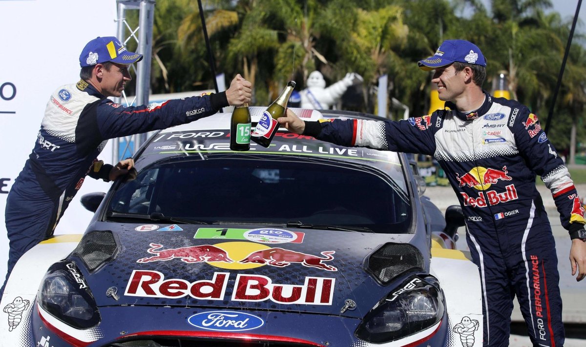 Julien Ingrassia ja Sébastien Ogier Mehhiko ralli võitu tähistamas