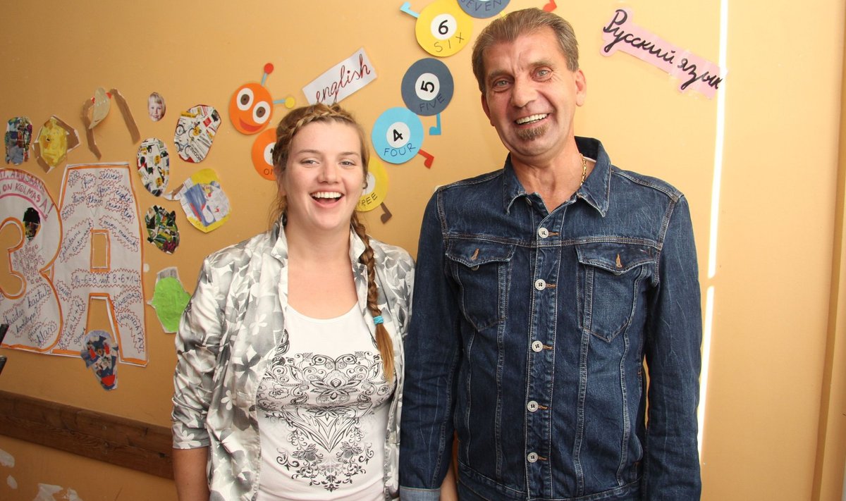 Mari-Liis ja Märt Sults – kunstigümnaasiumi juhtimine läheb isalt tütrele.