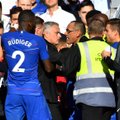VIDEO | Mourinho läks provokatiivselt tähistanud Chelsea abitreeneri peale marru ning tahtis kaklema hakata