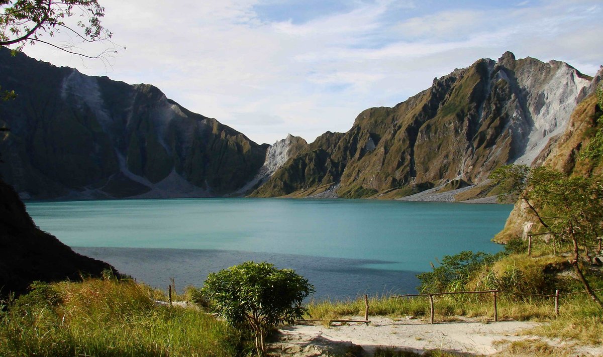 Üks loodussündmus, mis läks maakera katastroofide ajalukku, oli 1991. aastal Filipiinide saarestikus aset leidnud Pinatubo-nimelise vulkaani purse.