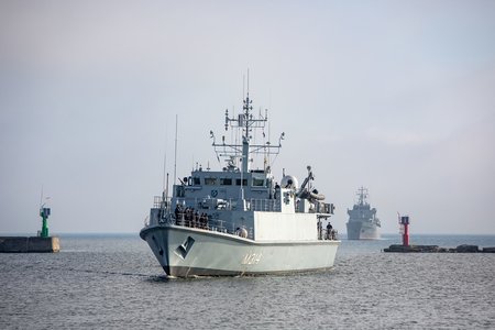 NATO miinitõrjegrupp saabus Tallinna