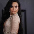 VIDEO | Rikaste ja ilusate elu pole sugugi lihtne: Demi Lovatol on raskusi häärberi müümisega, kus ta 3 kuud tagasi üledoosis