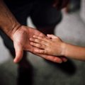 Как построить отношения между ребенком и новым партнером: 9 советов психолога