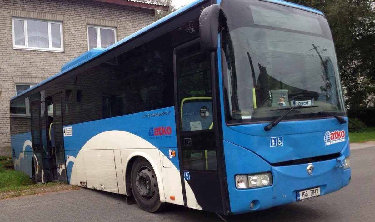 ATKO buss Loksal