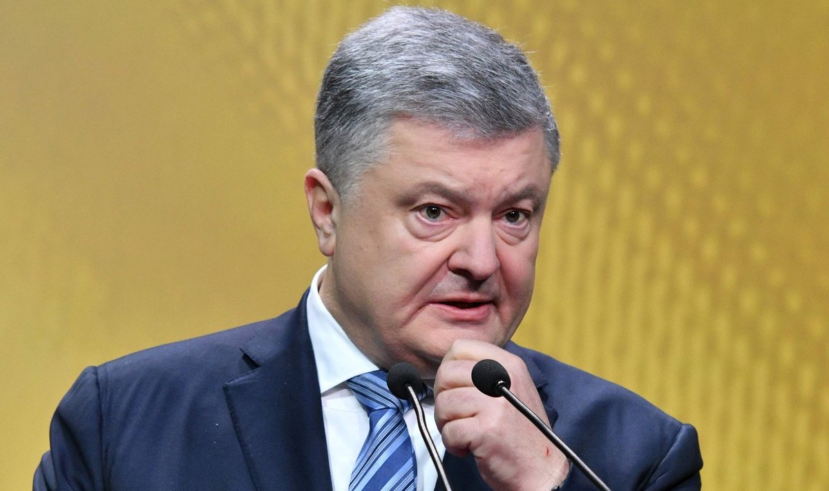 Ukraina president Petro Porošenko eile pressikonverentsil. 