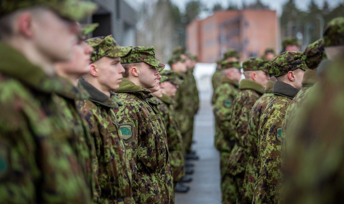 Sõduri baaskoolituse lõpurivistus 2019. aastal.