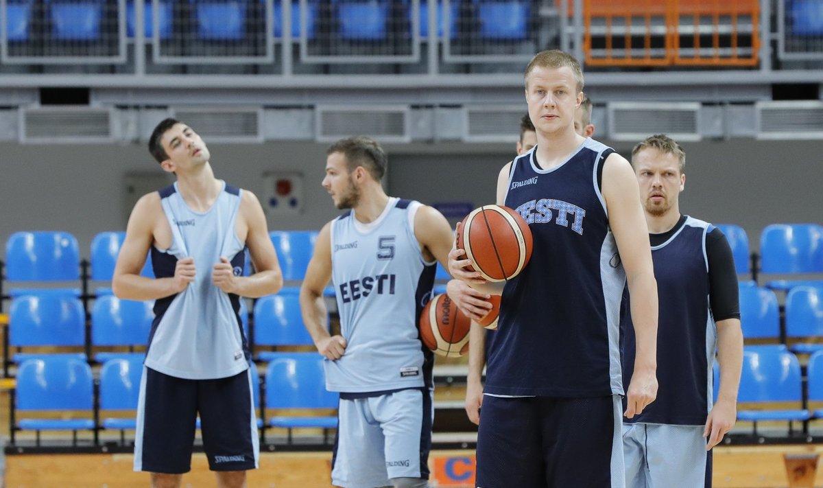 Eesti korvpallikoondise treening Lublinis