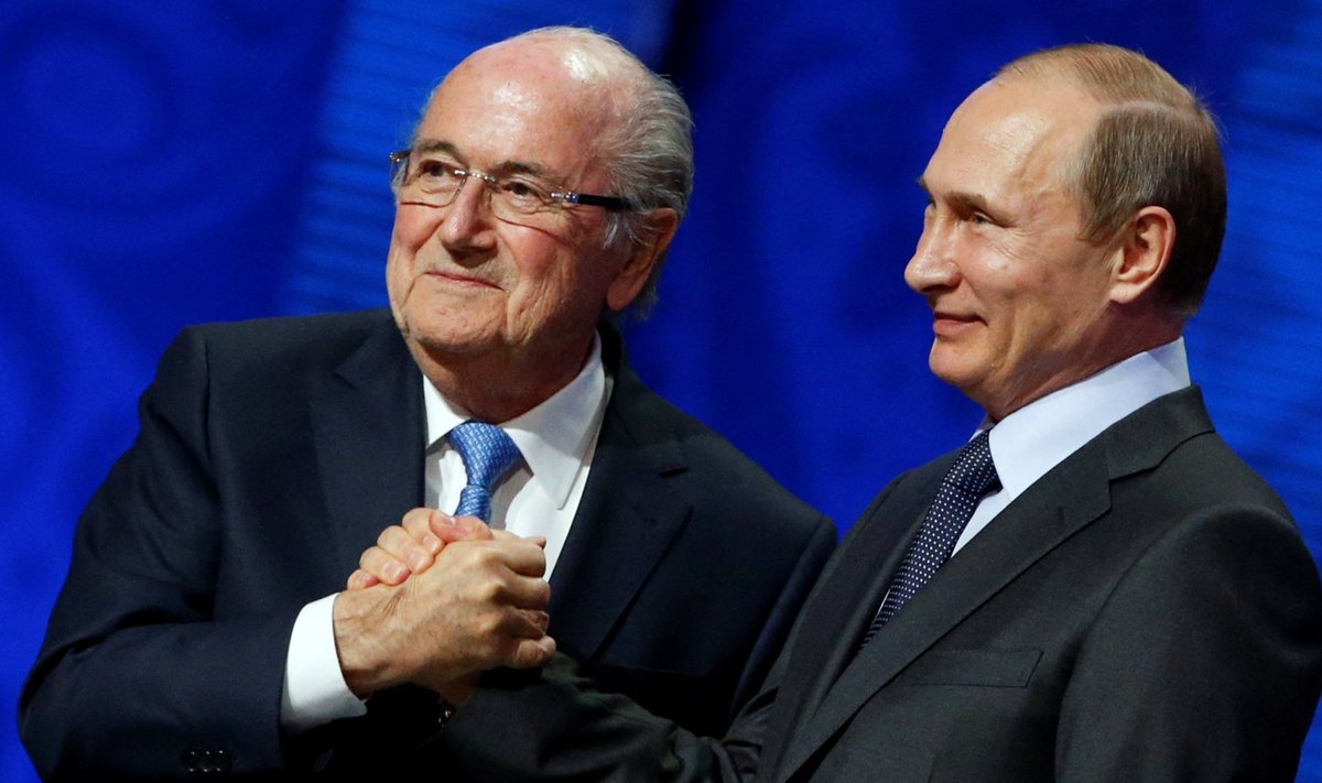 Sepp Blatter (vasakul) ja Vladimir Putin.