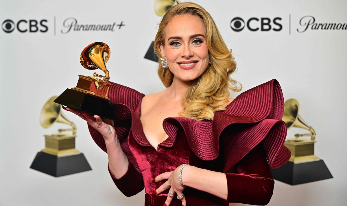 Adele Grammyde jagamisel 5. veebruaril 2023. Kokku on lauljatar võitnud 16 Grammyt.