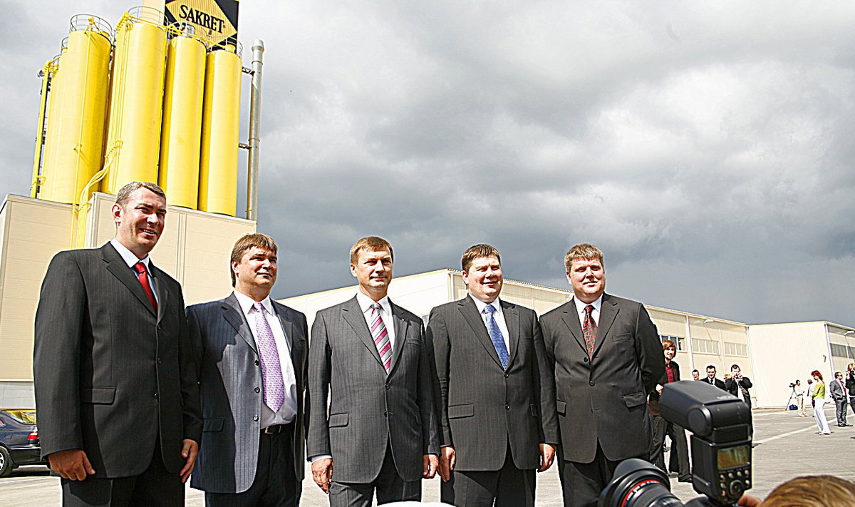 Kümme aastat tagasi avati kuivsegude tehas Sakret. 