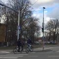 LUGEJA VIDEO: Lubja tänava ristmikul ei arvestata jalakäijatega