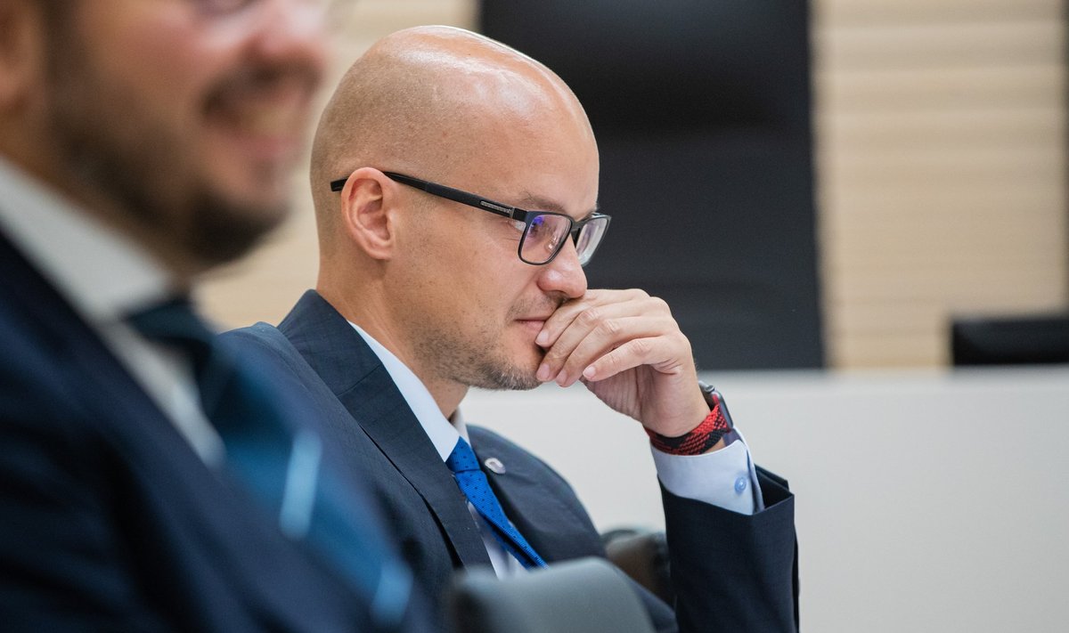 Denis Tšasovskih lahkub prokuratuurist.