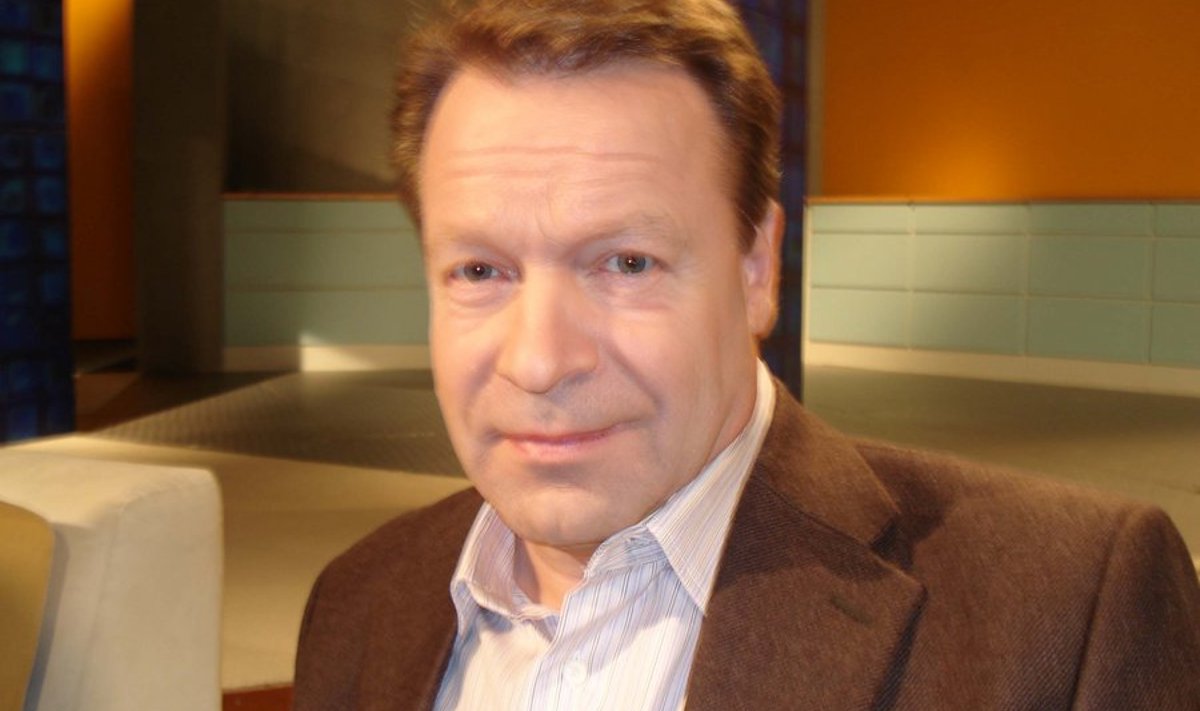 Министр иностранных дел Финляндии Илкко Канерва. 
