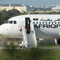 Maltal kaaperdatud Liibüa lennukilt on reisijad pääsenud, kaaperdajad andsid alla