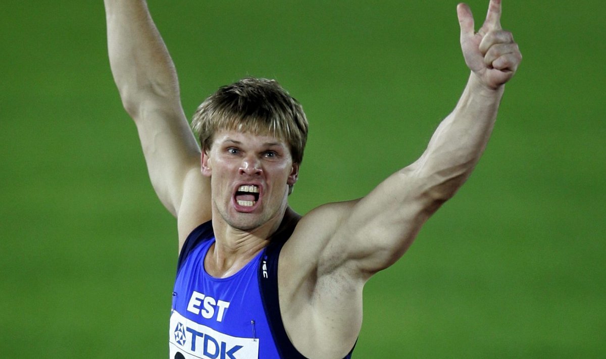 HELSINKI: Estonia's Andrus Varnik reacts after throwing 87.17 metres and by that winning the gold medal in the men's javelin final at the world athletics championships in Helsinki August 10, 2005.