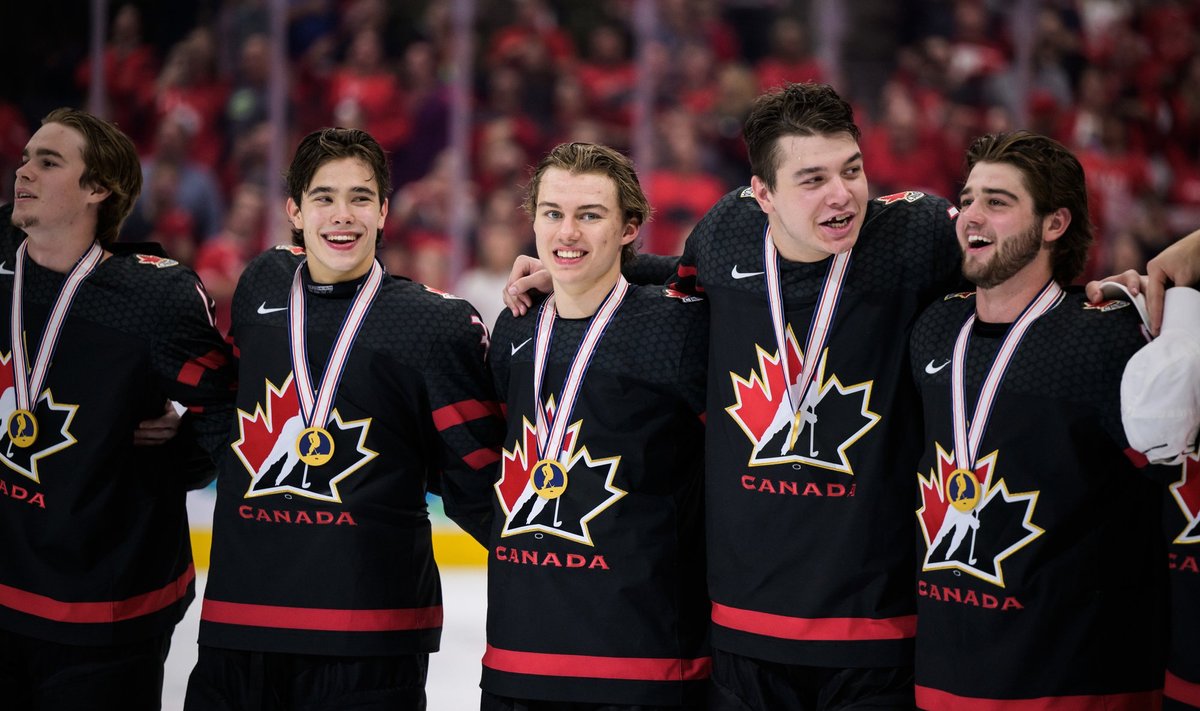 Молодёжная сборная Канады