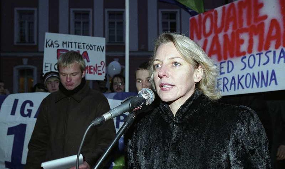 Vilja Savisaar-Toomast meeleavaldusel