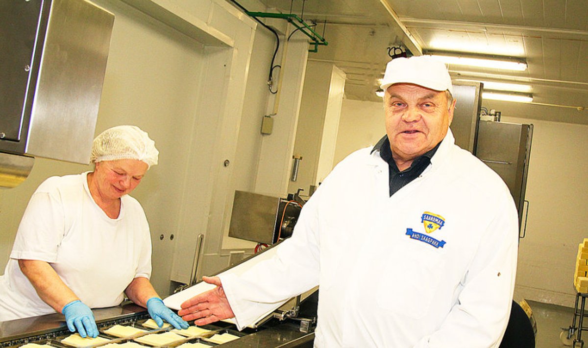 Saaremaa Piimatööstus panustas mõne aasta eest oma investeeringutes Venemaa juustuturule. Nüüd  peab         ettevõtte juht Andi Saagpakk toodangule uued turud leidma.
